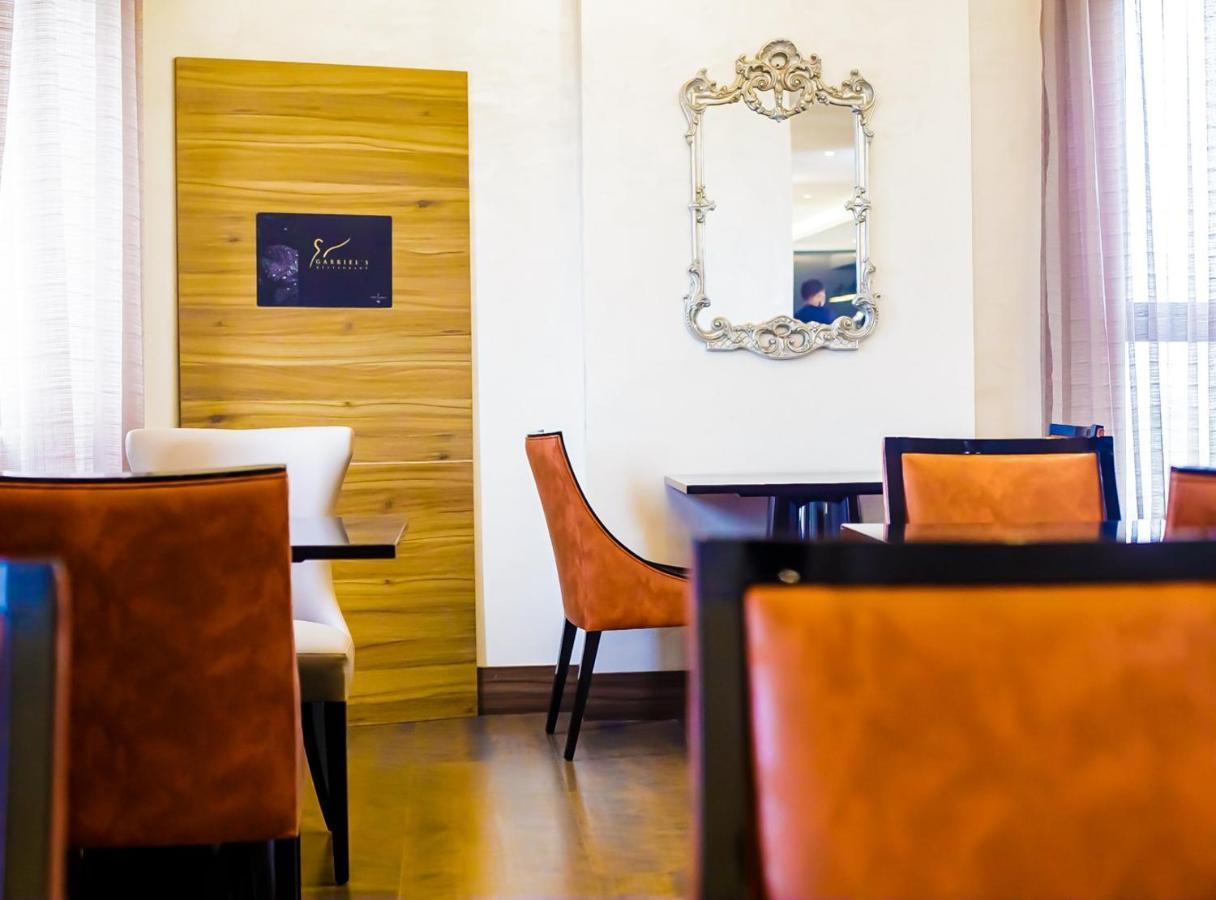 Royal Residences By Design Union Aliayabiagba エクステリア 写真