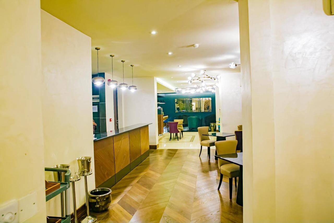 Royal Residences By Design Union Aliayabiagba エクステリア 写真
